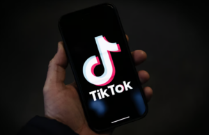 İngiltere’de, dört gencin ölümü sonrası TikTok’a dava açıldı