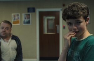 Adolescence Netflix İzlenme Rekoru Kırdı – Neden Bu Kadar Çok Sevildi? Adolescence Netflix izlenme rekoru