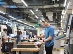 Apple, Ticaret Gerginlikleri Nedeniyle iPhone ve iPad Üretimini Artırıyor Apple karbon nötr iddiaları