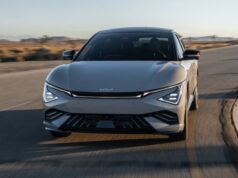 Kia EV6 Yenilendi: Daha Büyük Batarya, Tesla Süper Şarj Uyumluluğu
