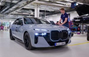 BMW, Katı Hal Pille Çalışan i7’yi Test Etmeye Başladı
