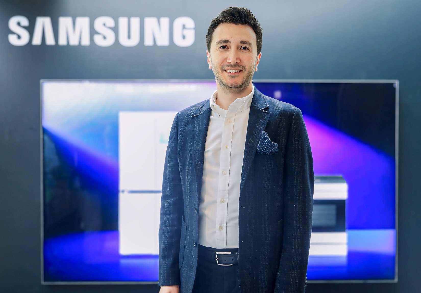 Samsung Electronics Türkiye Beyaz Eşya Pazarlama Direktörü Mustafa Tolunay Aslan,Samsung Bespoke AI Serisi basın toplantısı
