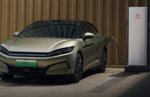 Tesla’nın Hakimiyeti Bitiyor mu? BYD Küresel Pazarda Liderliği Aldı