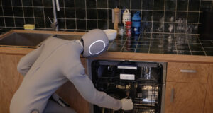 İnsansı Robotlar Hakkında Balon Uyarısı Geleceğin Fabrikaları İçin Kırmızı Alarm İnsansı robotlar