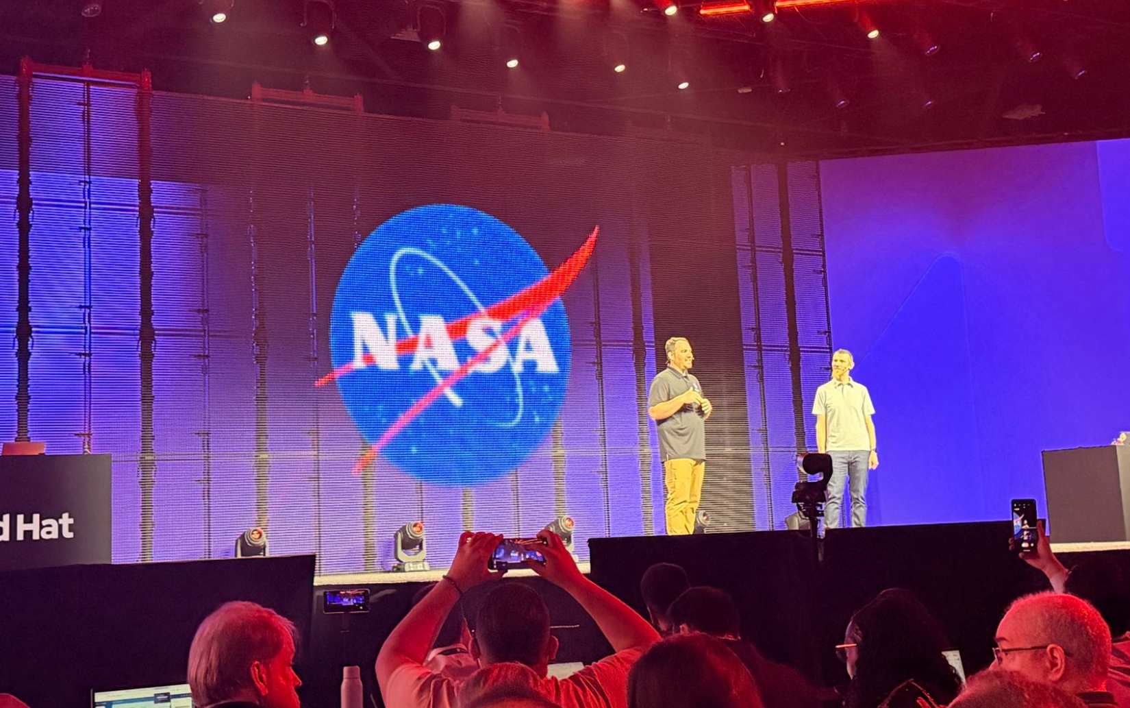 Red Hat OpenShift Virtualization Nasa