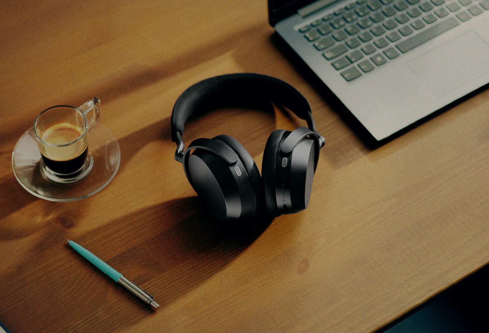 Sennheiser MOMENTUM 5 Wireless