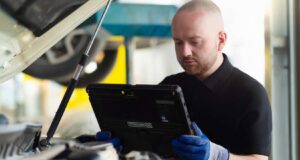 Panasonic TOUGHBOOK 34: Daha Büyük Ekran, Daha Hafif Gövde ve Yapay Zekâ Destekli Saha Çalışması Panasonic TOUGHBOOK 34